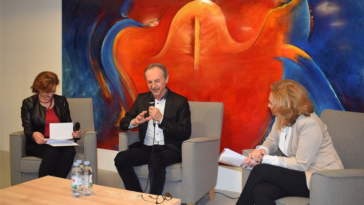 3. kor tribina Sakoman 08.JPG