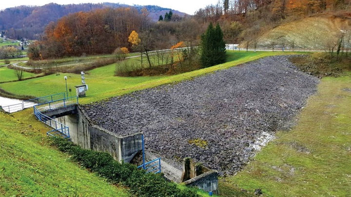 vonarsko jezero 1.jpg