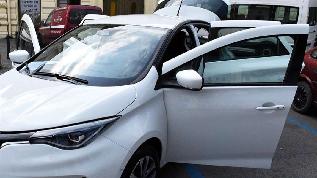 automobil automobili električni automobil