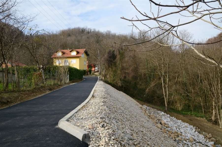 dubovec gotovo klizište.jpg