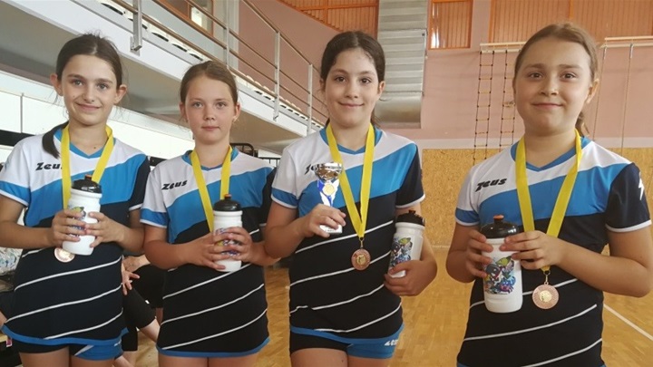 odbojka smanjeno 7.jpg