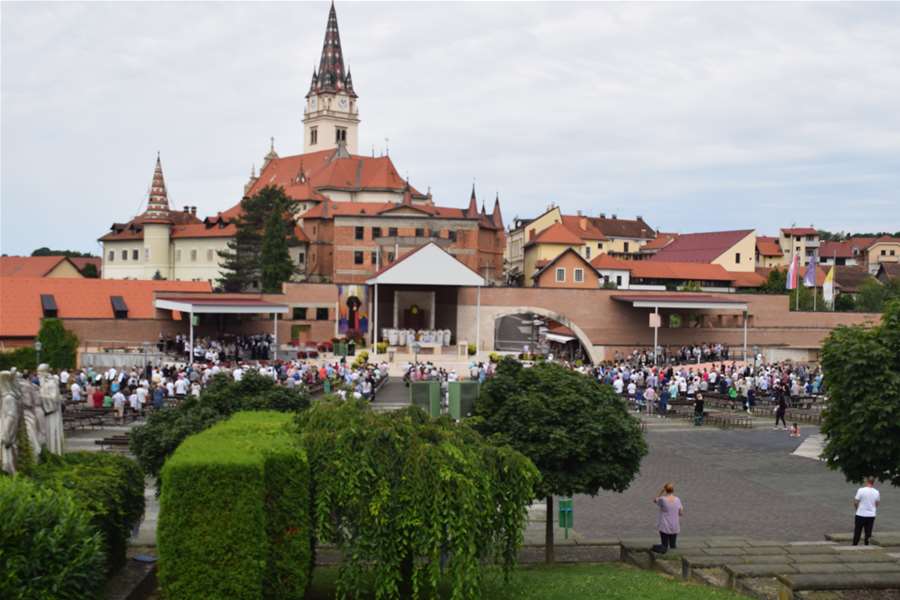 Slavi se Svetkovina MBB - Dan Župe i Općine Marija Bistrica 1.JPG