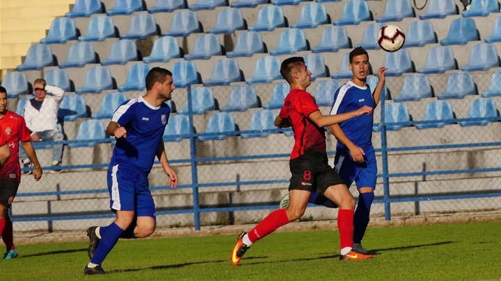 SPORT 22.10._NOGOMET 3. LIGA ZAGOREC - KURILOVEC.jpg