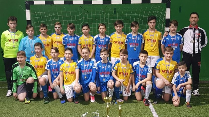 Zajednička slika obje momčadi Rudara DZ.jpg