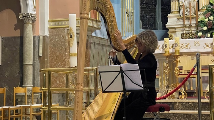 Zvuci harfe u Bazilici MBB – nastupila je Dijana Grubišić Ćiković2.jpg