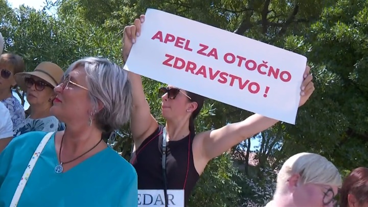 liječnici krk.png
