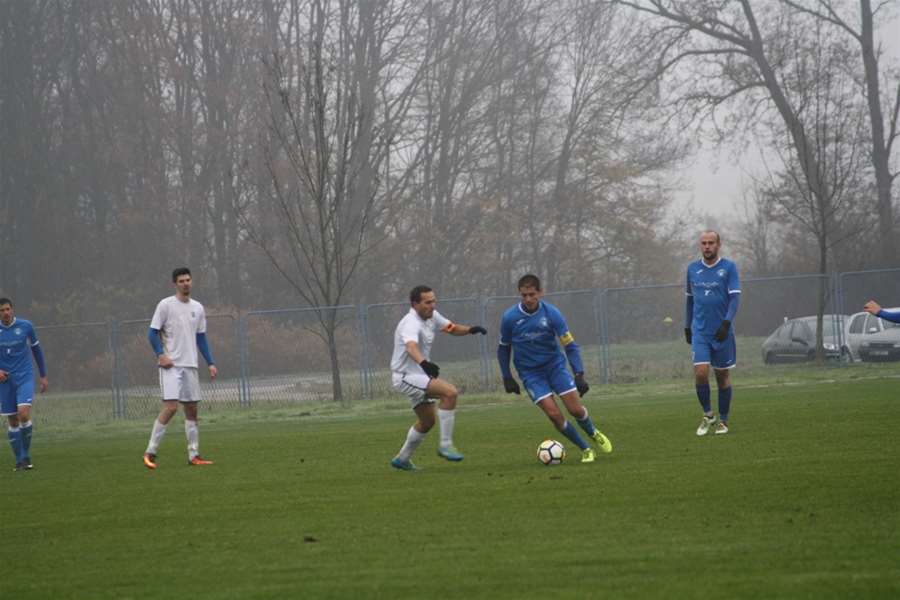 SPORT IV.NL_MLADOST-KARLOVAC Odlična igra Zorana Bunčeca-1.JPG