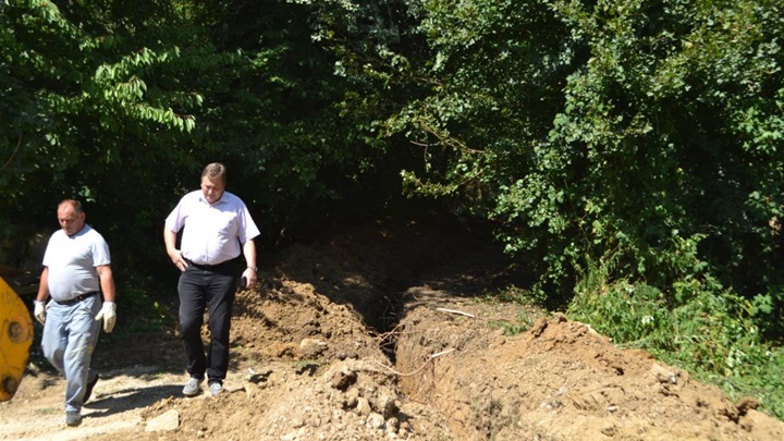 izgradnja vodovodne mreže.jpg