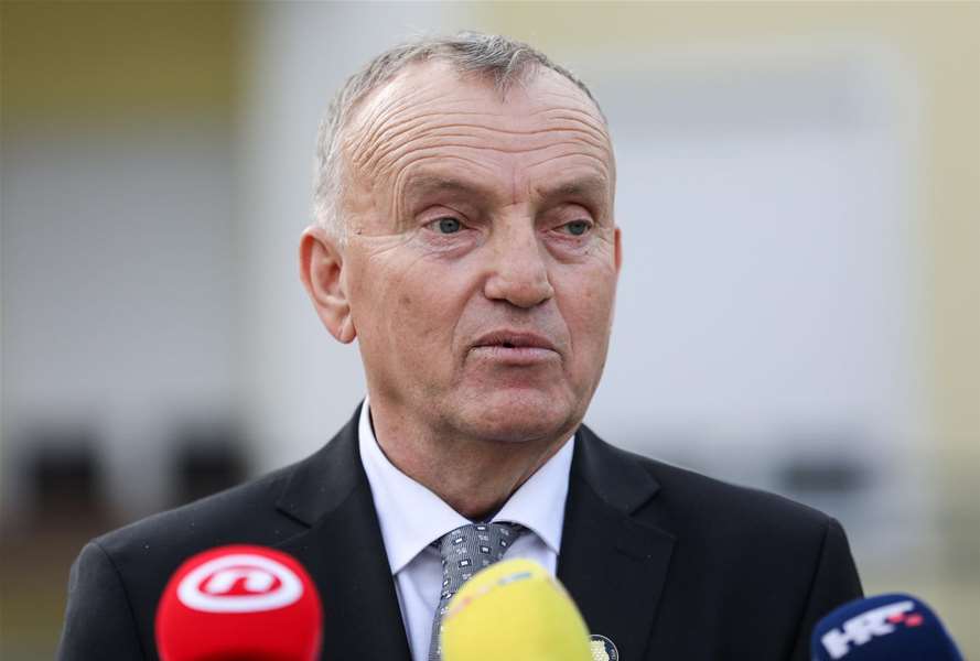 Krešić se predomislio oko potpisa na pomilovanje Perkovića i Mustača