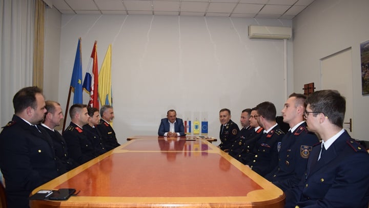 Prijem kod načelnika DVD TP 2.JPG