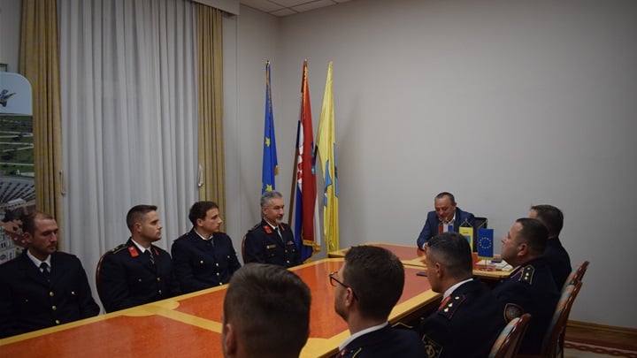 Prijem kod načelnika DVD TP 3.JPG