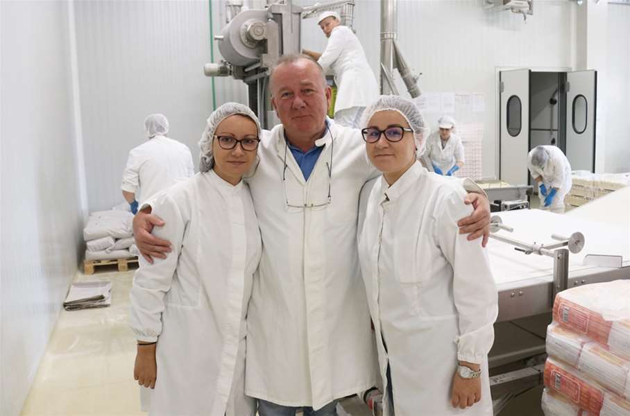 Zoran Horvat s kćerima Ivonom i Ivanom