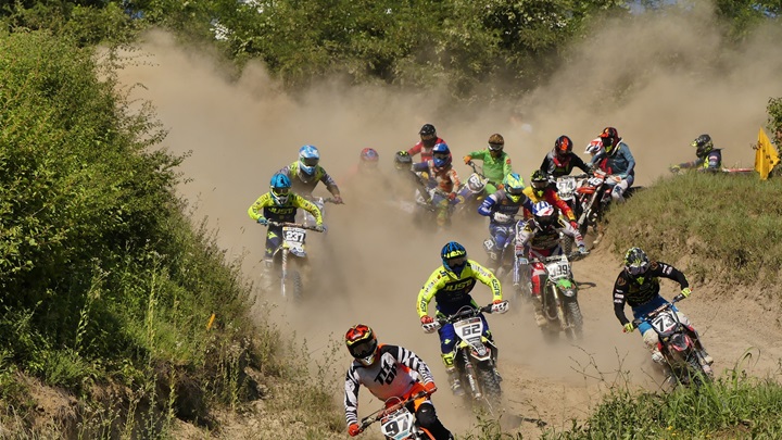 SPORT 2.7._MOTOKROS.jpg