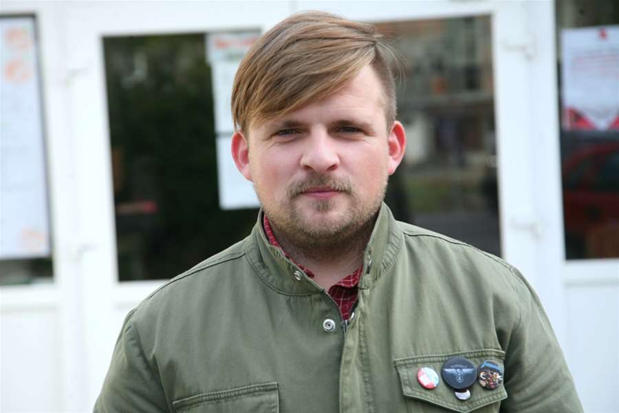 Profesor povijesti Daniel Pevec