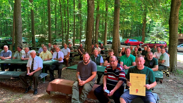 Društvo bogatije za 7 novih lovnika  1.jpg