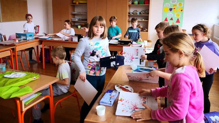 desinić učenici (3).jpg