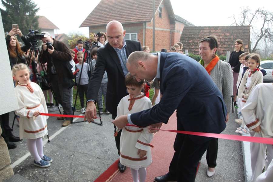 sveti matej škola 2.jpg