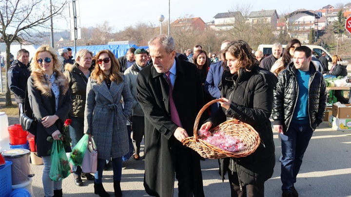 bandić u krapini (27).jpg