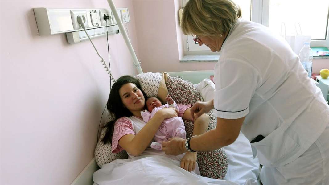 rodilje bebe novorođenčad