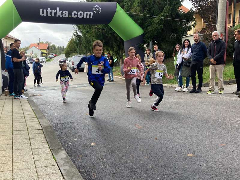 dječji maraton (2).jpg