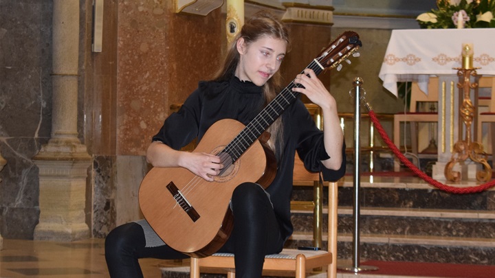 Nika Kovačić 1.JPG