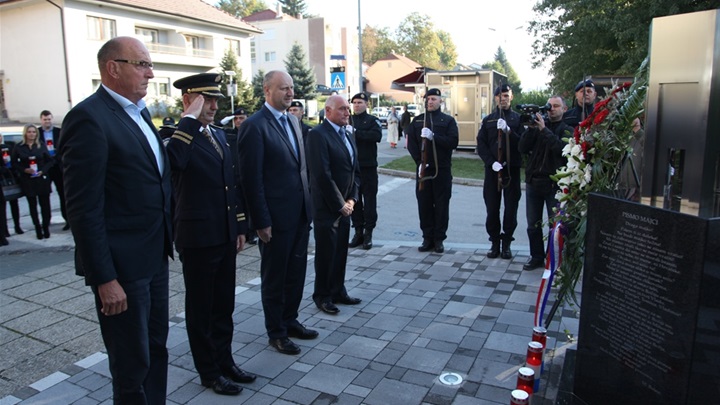 dan policije glavna.jpg