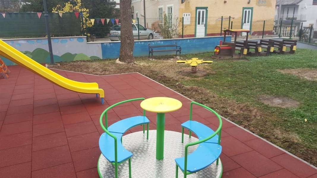 općina desinić igralište.jpg