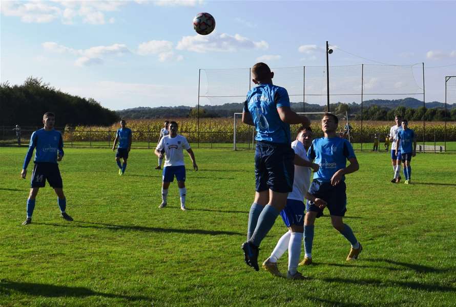 web_NOGOMET 1. ŽNL Ivančica od 0-2 do pobjede01.JPG