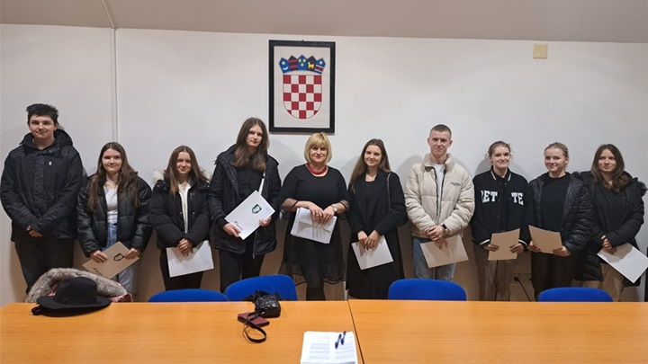 konjščina stipendije.jpg