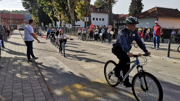 zlatar učilica.jpg