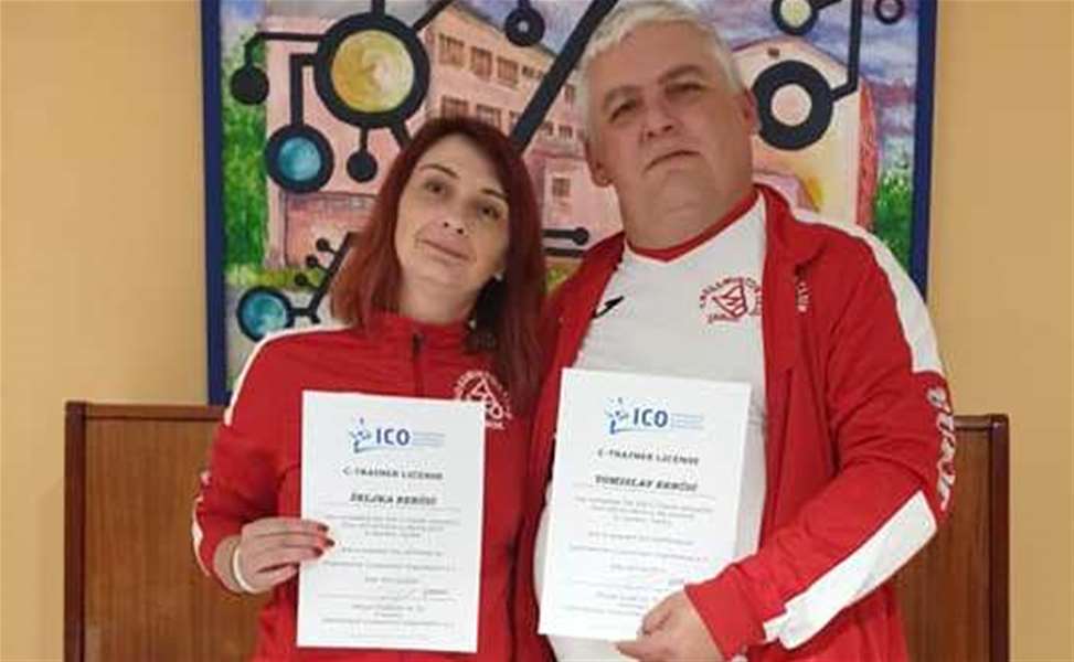 sport - crossminton.jpg