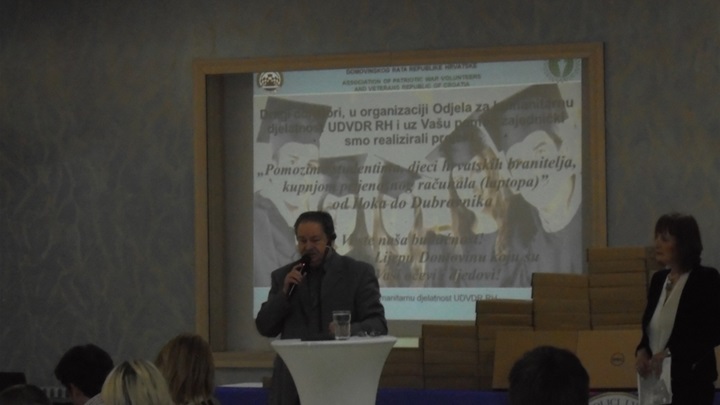 donacija računala 4.jpg