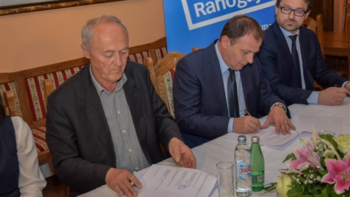 jutriša i hdz 5.jpg