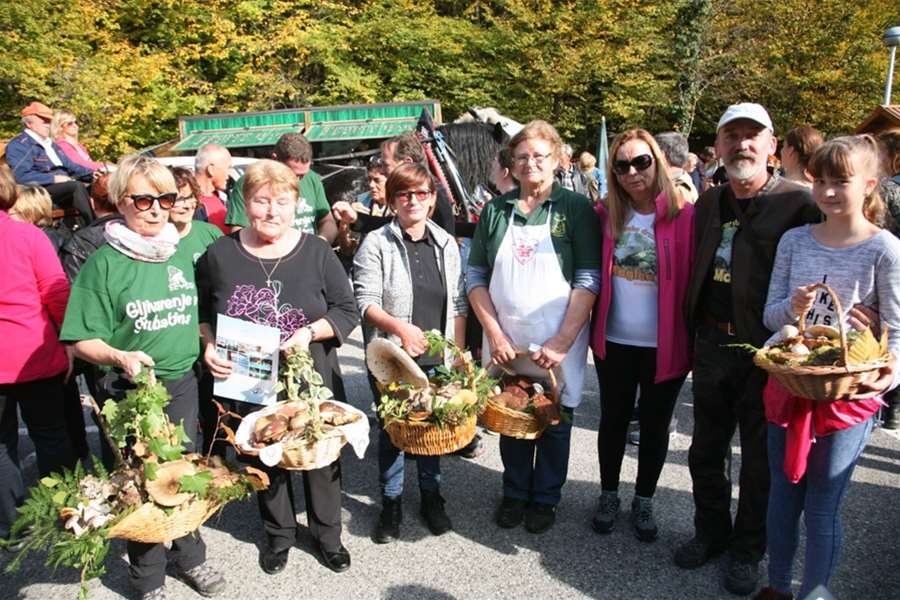 GLJIVARENJE GLAVNA.jpg