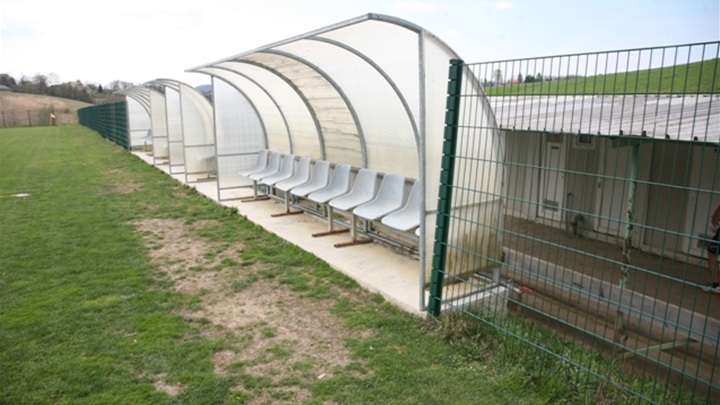 Nogometno igralište u Lastinama