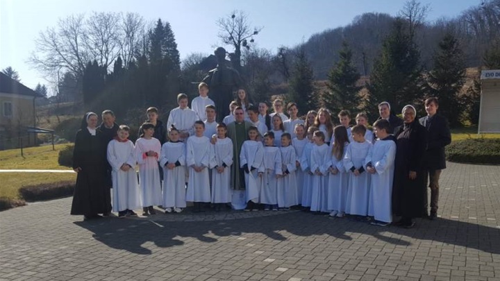 veliko trgovišće nigerija glavna.jpg