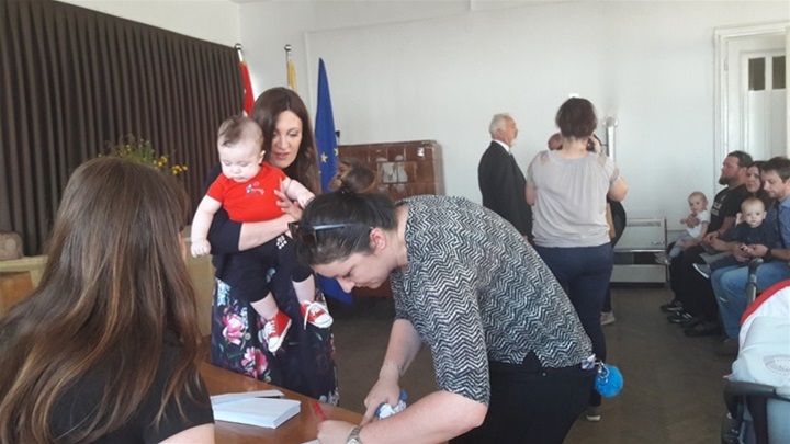 s prošlogodišnjeg darivanja djece u zlataru