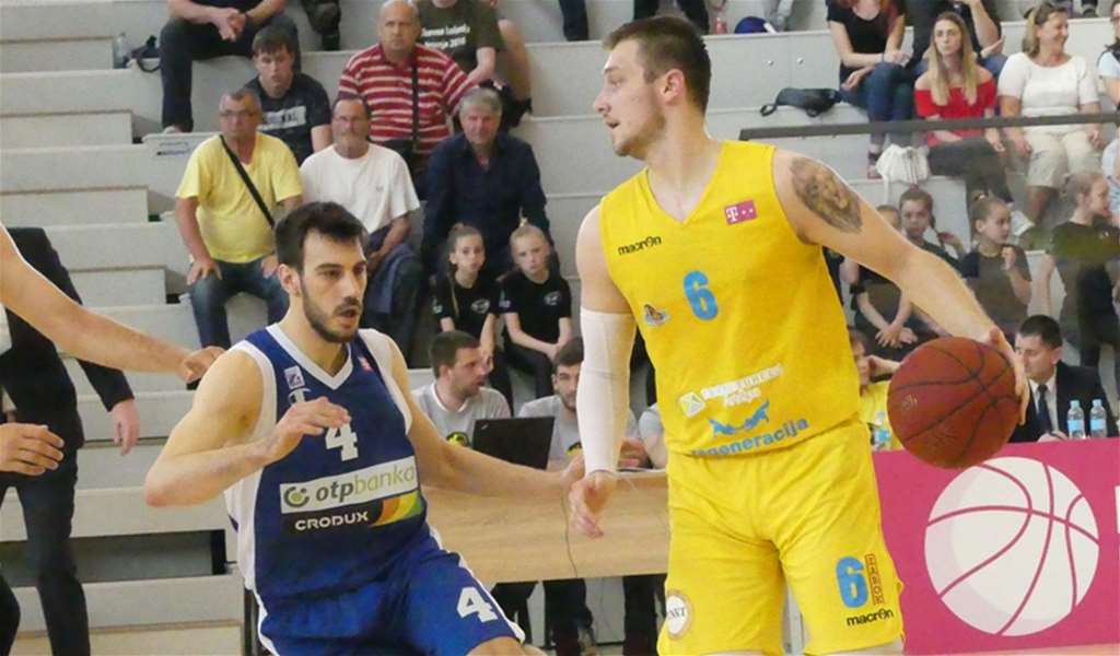 KOŠARKA ZABOK-ZADAR Kapusta je u potpunosti zasjenio Bašića.jpg