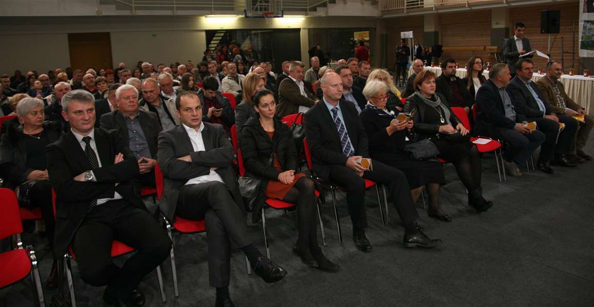 Ocjenjivanje i izložba meda održano je u Donjoj Stubici