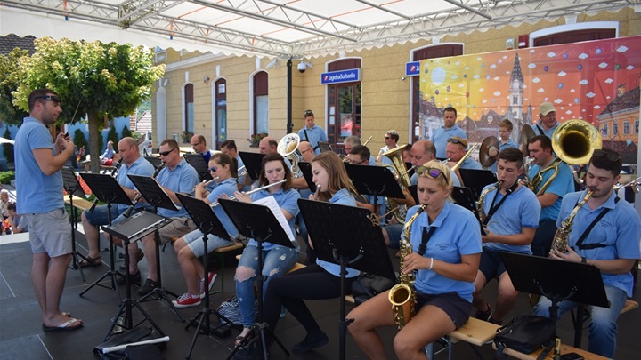 Koncert GD ''Sokol'' iz Buzeta.JPG