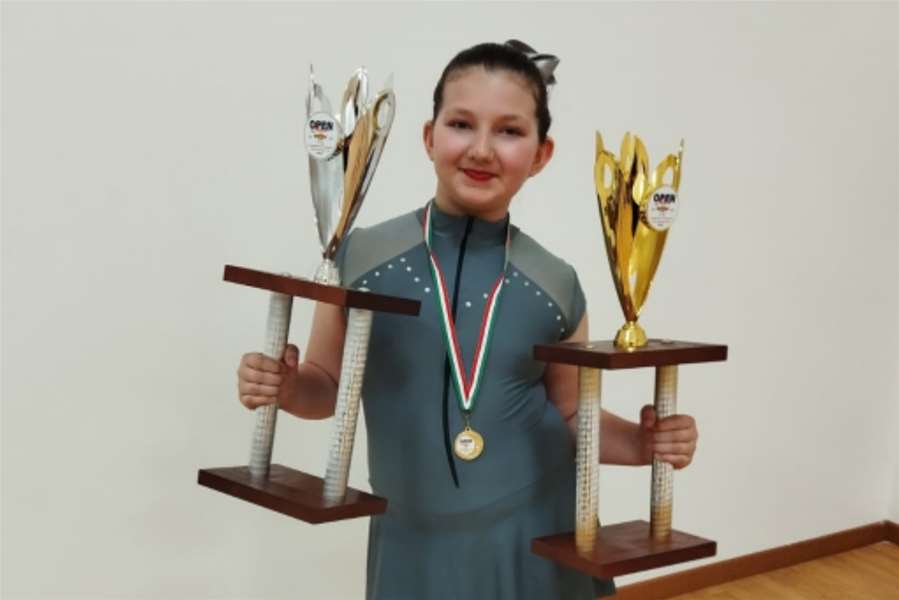cheerleading lana- osvojeno 2. mjesto Italija (10).jpg
