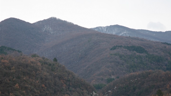 Ivančica je duga oko 30 km i široka 9 km