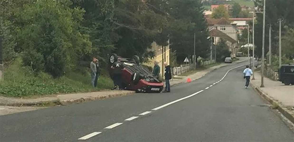 foto: Facebook (Policija zaustavlja KZŽ)