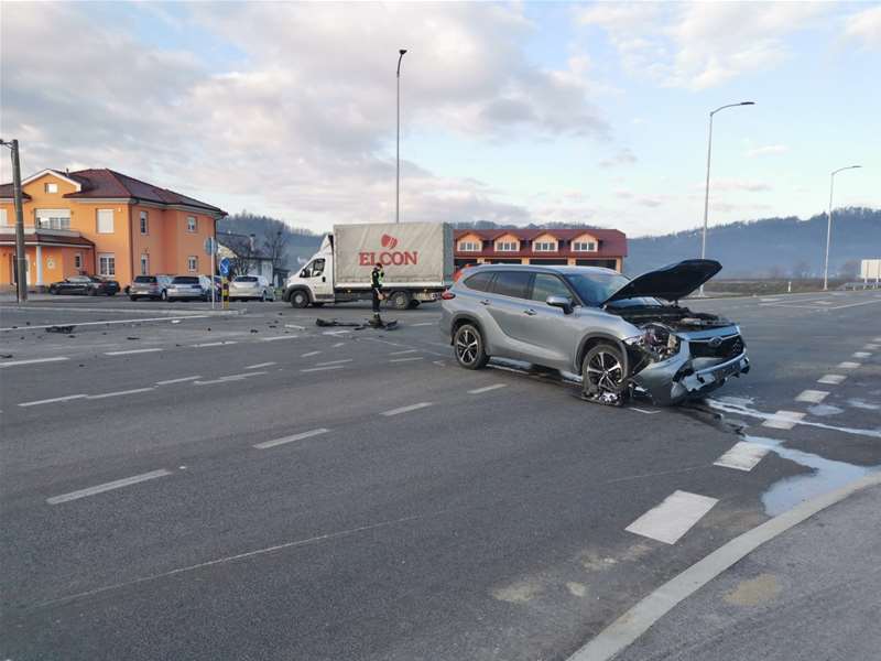 nesreća križanje začretje (4).jpg