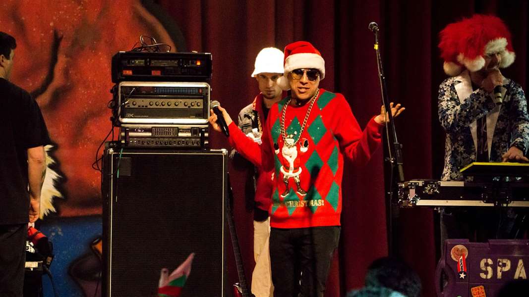 santa-hat-1115148_1280.jpg