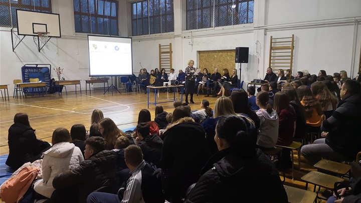 prezentacija deficitarnih zanimanja i srednjoškolskih programa (3).jpg