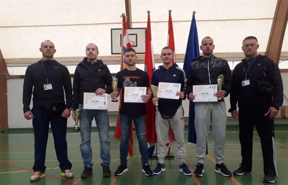 SPORT 14.4._SAVATE Ekipa Stubice (1).jpg