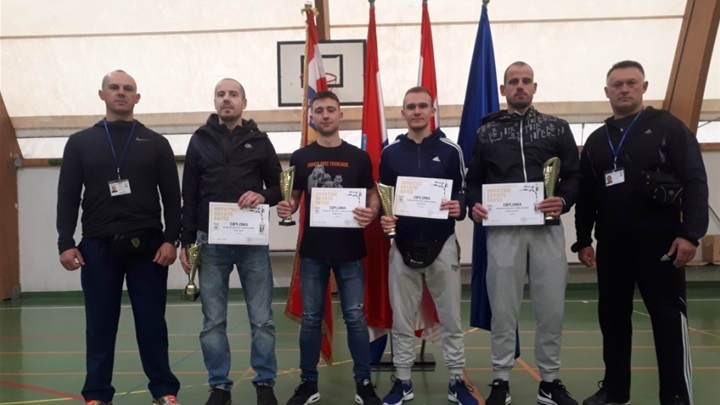 SPORT 14.4._SAVATE Ekipa Stubice (1).jpg