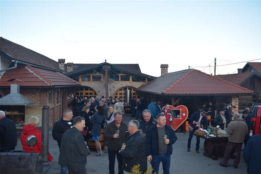 Mladen Micak organizirao još jedno ''Kumovo'' 10.JPG