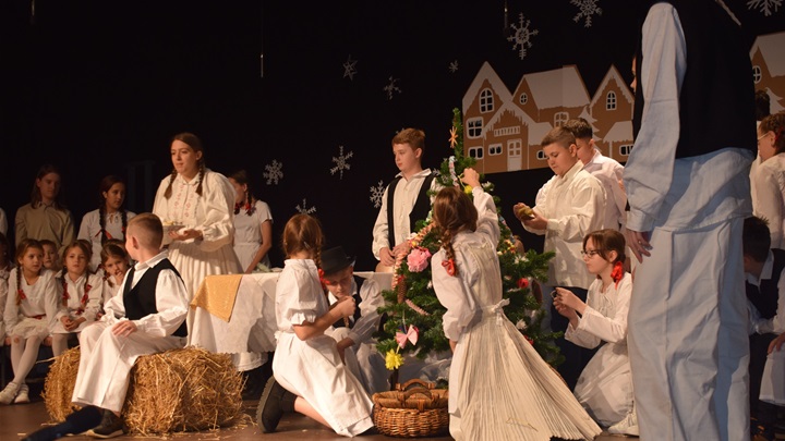 Božićna školska 2023 17.JPG